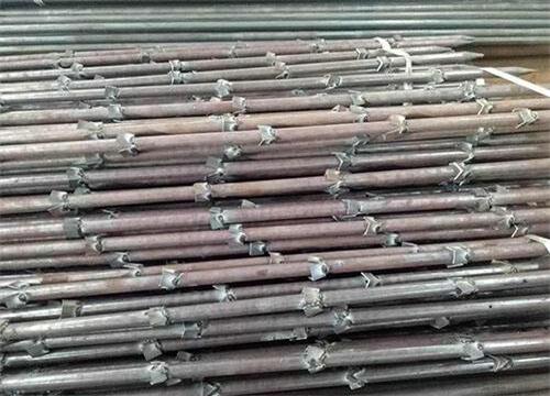 响水镇隧道钢花管